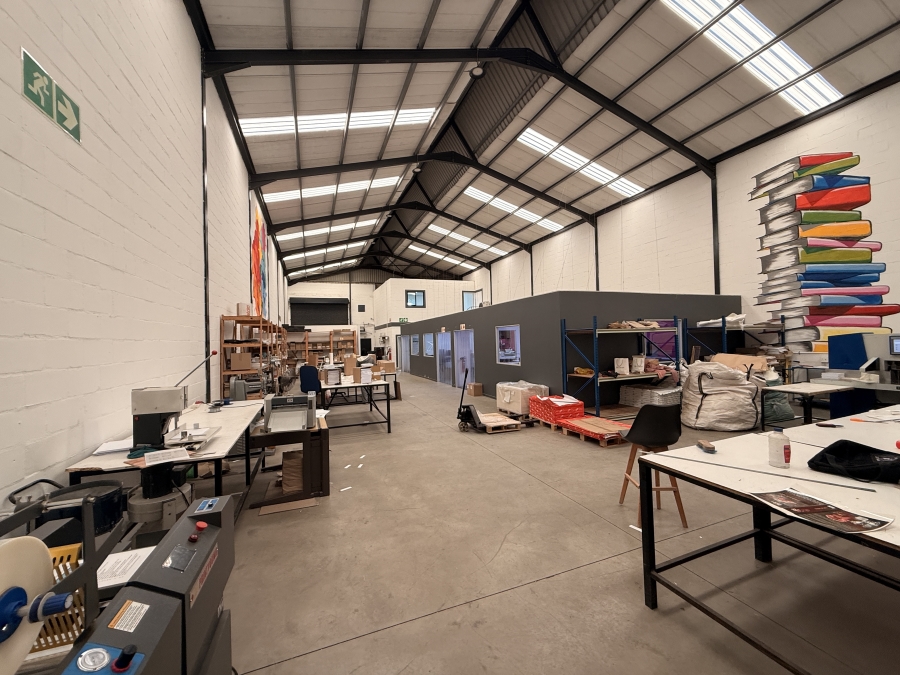 To Let Commercial Property for Rent in Rivergate Western Cape